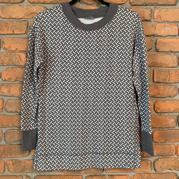 T by Talbots Geometric Print Active Tunic Crewneck Sweatshirt Top Gray White - S - Picture 1 of 4